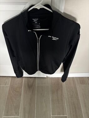 Reebok Women's Black Full-Zip Athletic Bomber Jacket with White Trim